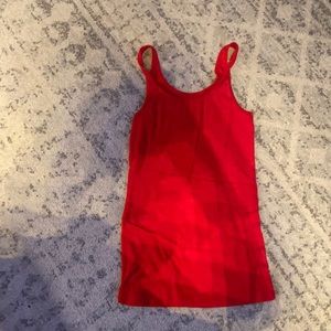 Small old navy red tank